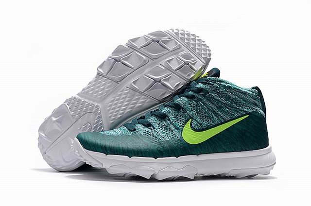 nike flyknit chukka 819009-001